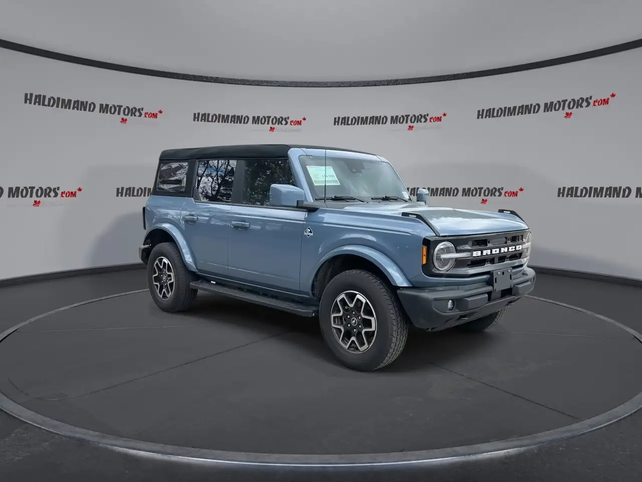 Ford Bronco снимка Ford Bronco