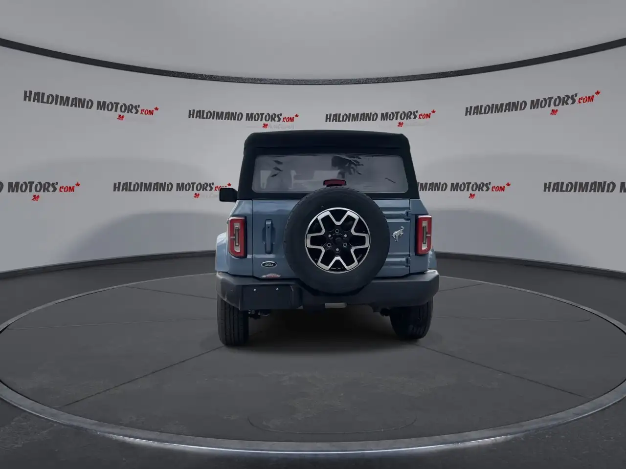 Ford Bronco снимка Ford Bronco