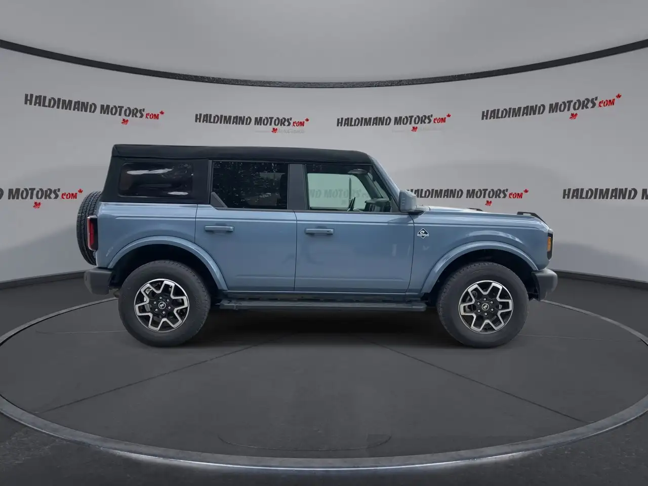 Ford Bronco снимка Ford Bronco