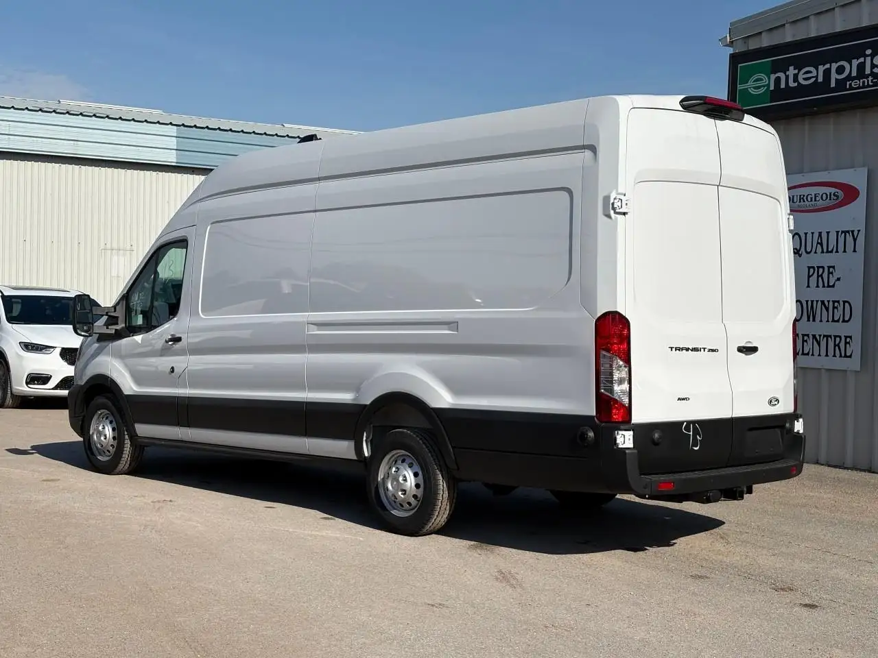 Ford Transit Cargo Van снимка Ford Transit Cargo Van