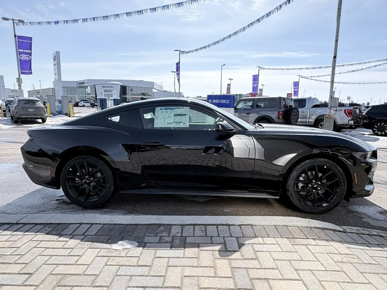 Ford Mustang снимка Ford Mustang