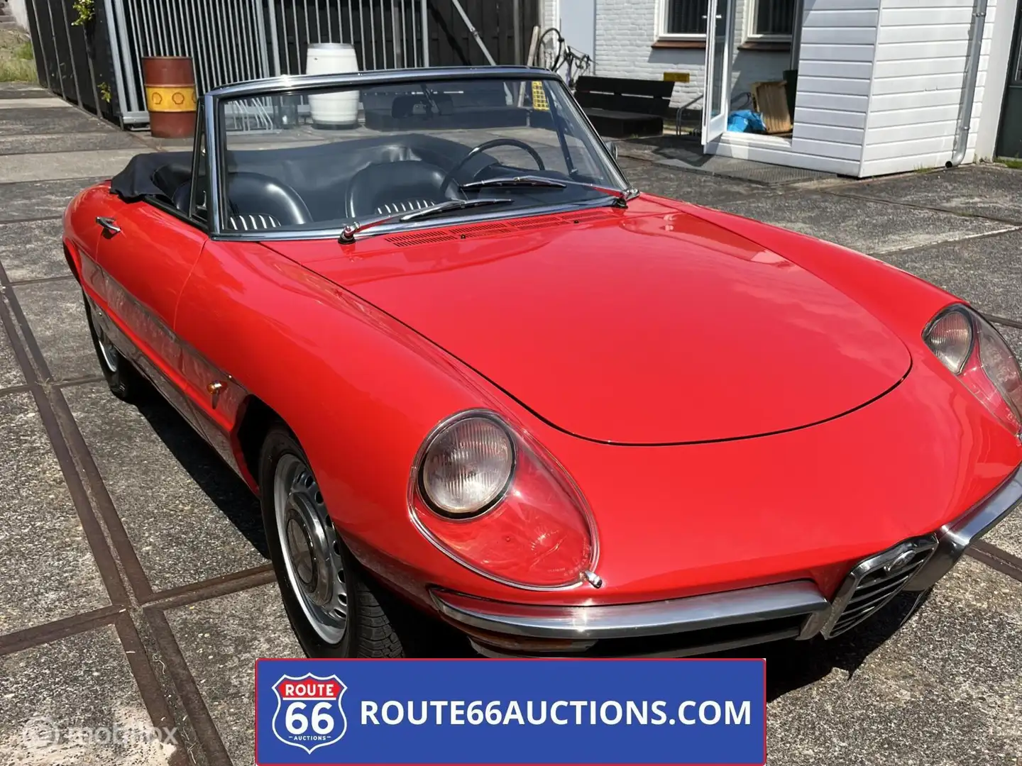 Alfa Romeo Spider Duetto Cabriolet 1967 | Route 66 Auctions Rouge - 1