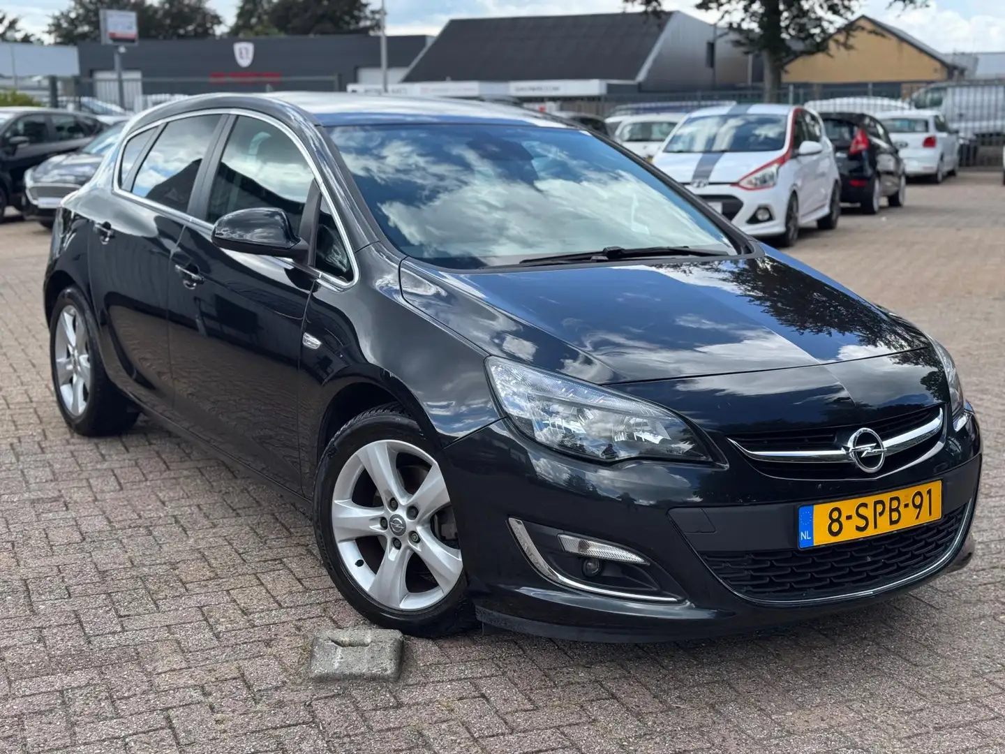 Opel Astra 1.6 Turbo Sport CRUISE CTRL NAVIGATIE NW.APK NAP A Noir - 2
