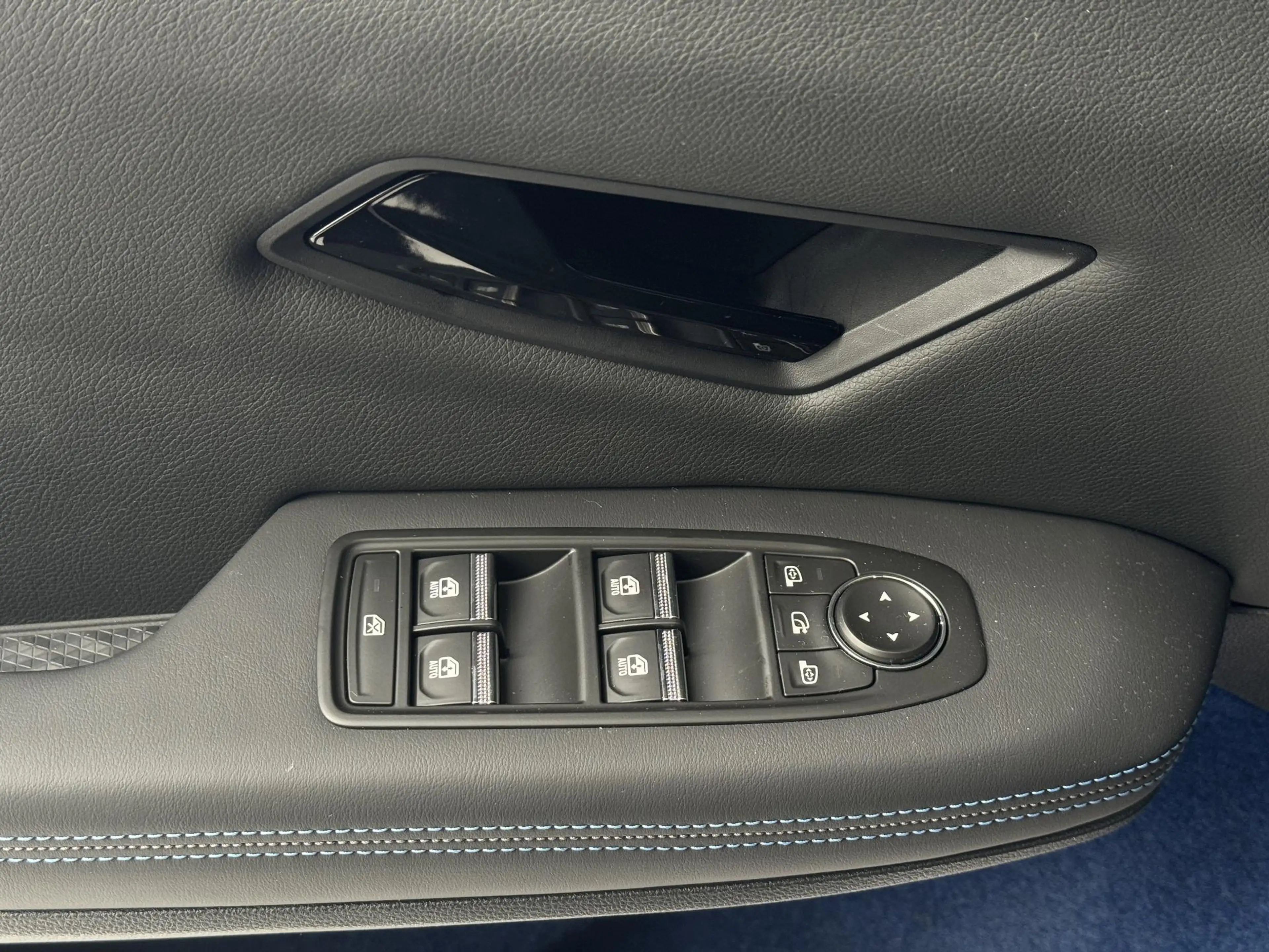 Renault Scenic E-Tech EV87 long range esprit Alpine VOORRAADACTIE — photo 21
