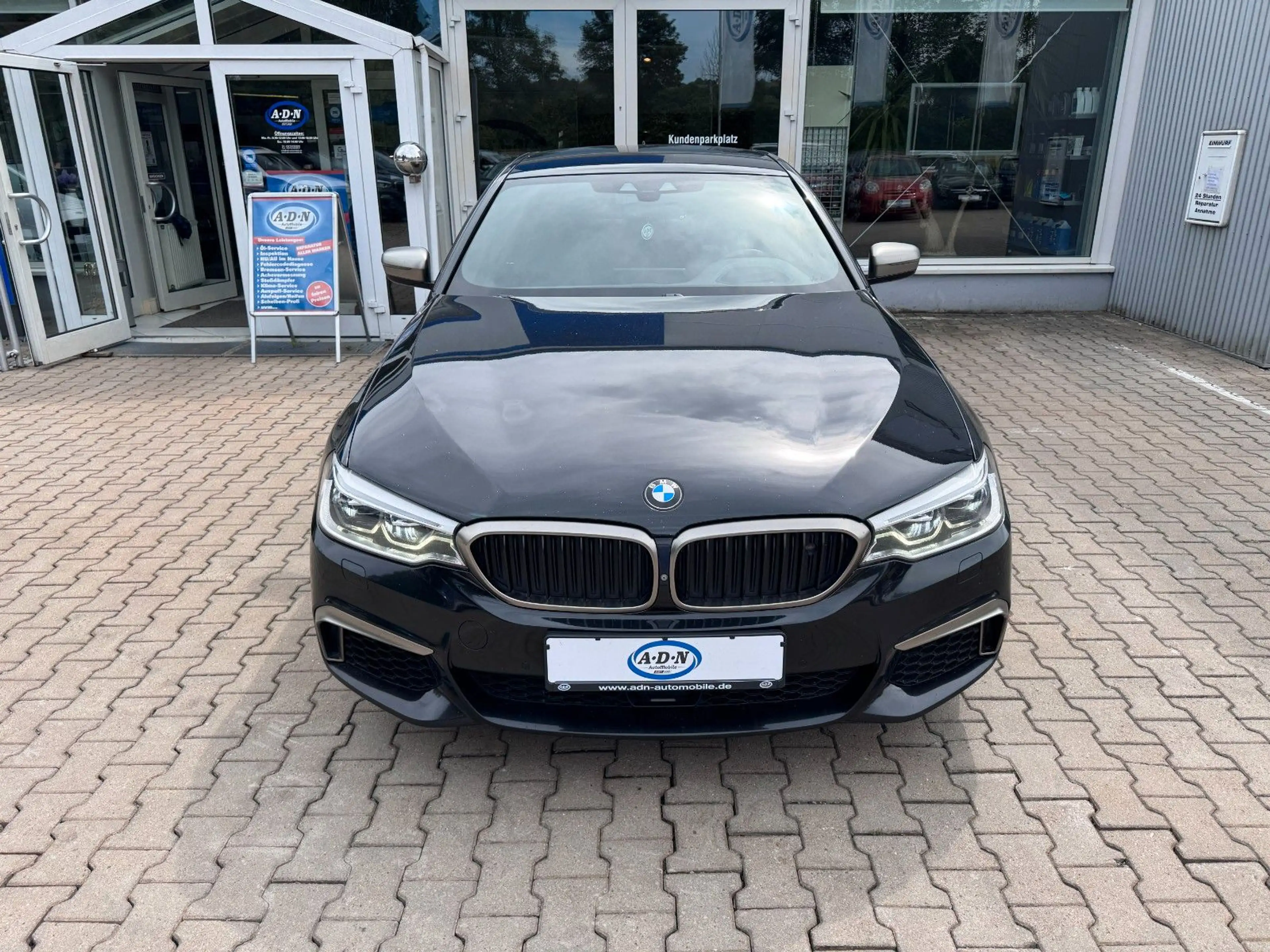BMW 550 d Limousine  xDrive *Kühlwasser-Verbrauch!* — photo 6