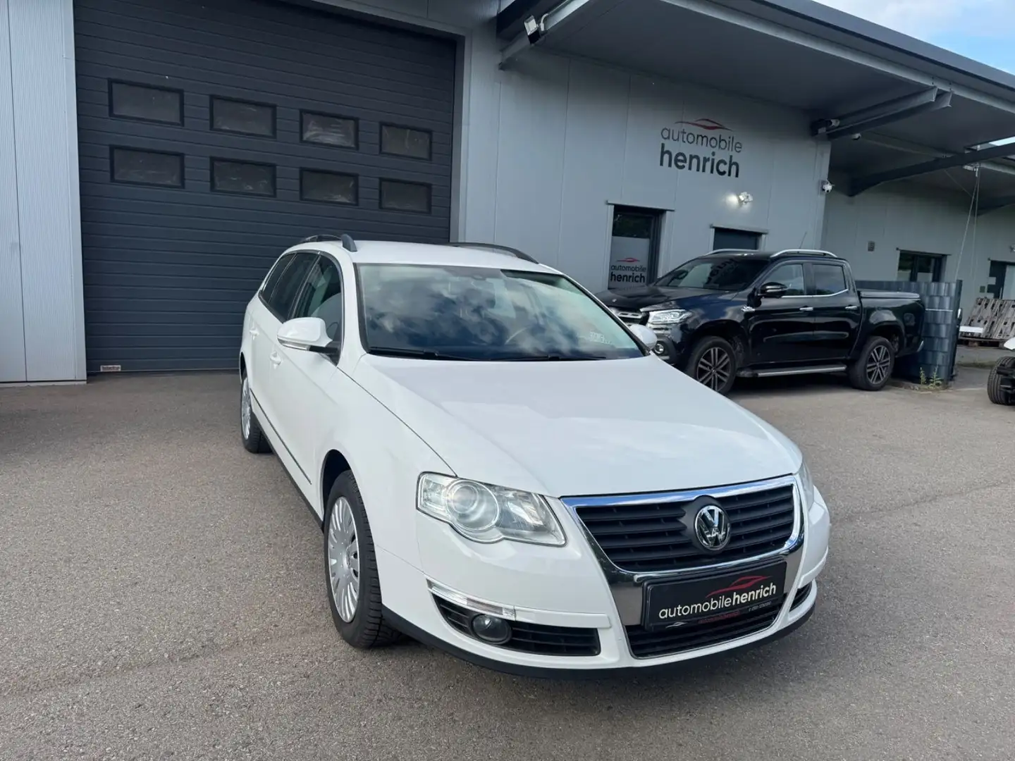 Volkswagen Passat Variant Comfort EcoFuel 1.4 CNG,Shz,Klima Weiß - 1