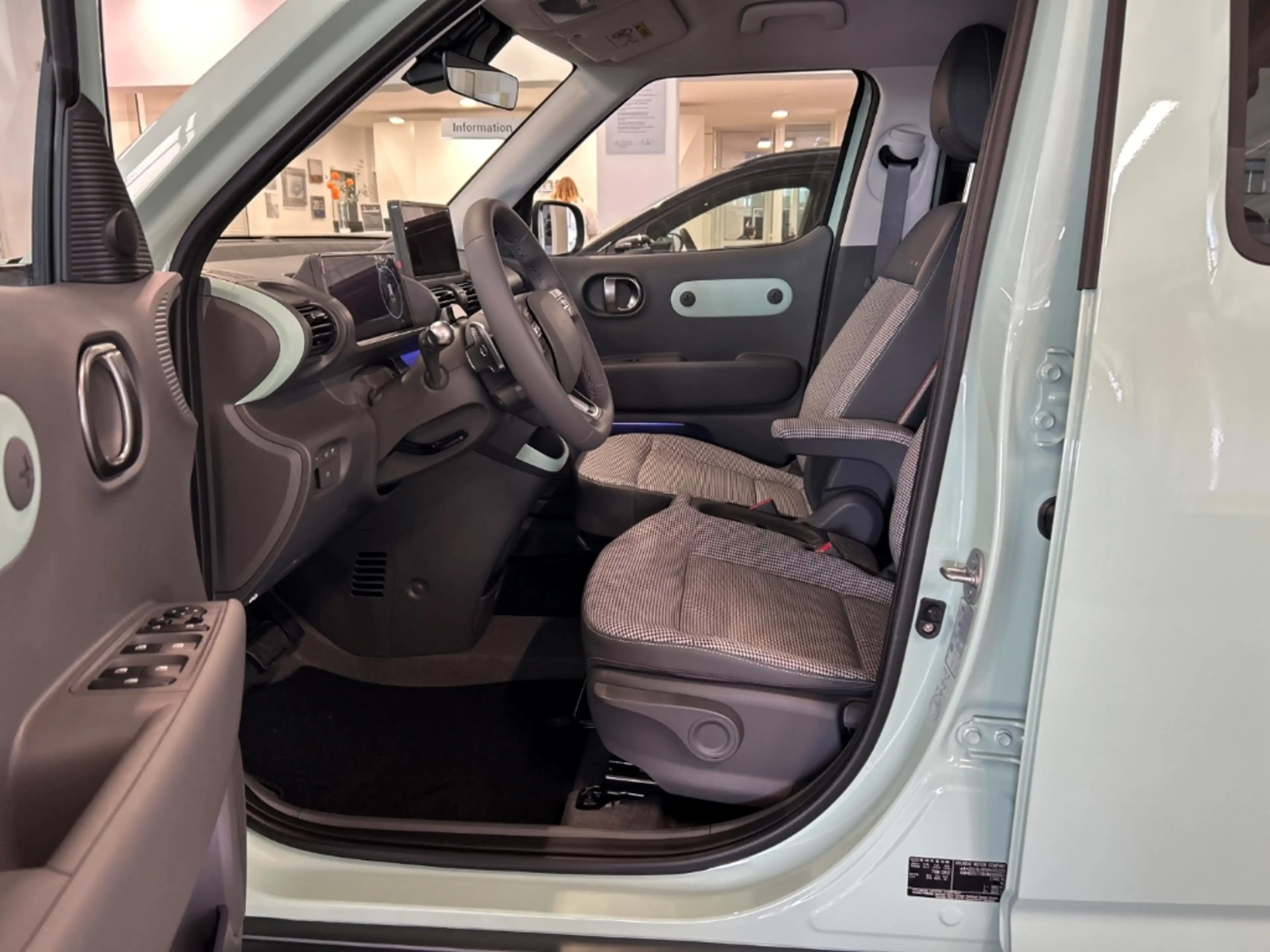 Hyundai Inster Lounge EV (MY27) 49 kWh (115 PS) 2WD Elektro-Komfo — photo 7