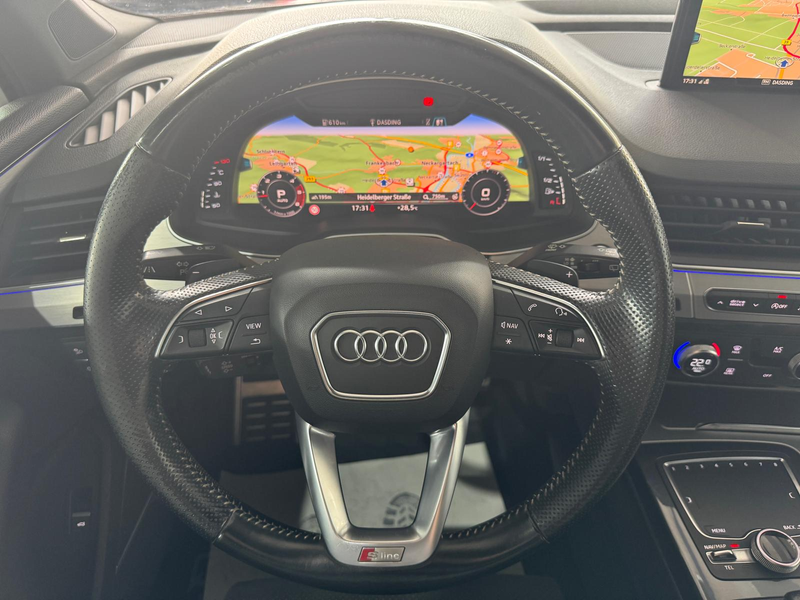Audi Q7 3.0TDI quattro 3xS-Line VIRT BOSE AHK KAM ACC — photo 17
