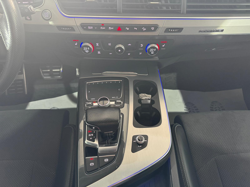 Audi Q7 3.0TDI quattro 3xS-Line VIRT BOSE AHK KAM ACC — photo 21