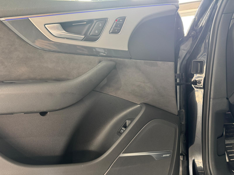 Audi Q7 3.0TDI quattro 3xS-Line VIRT BOSE AHK KAM ACC — photo 15