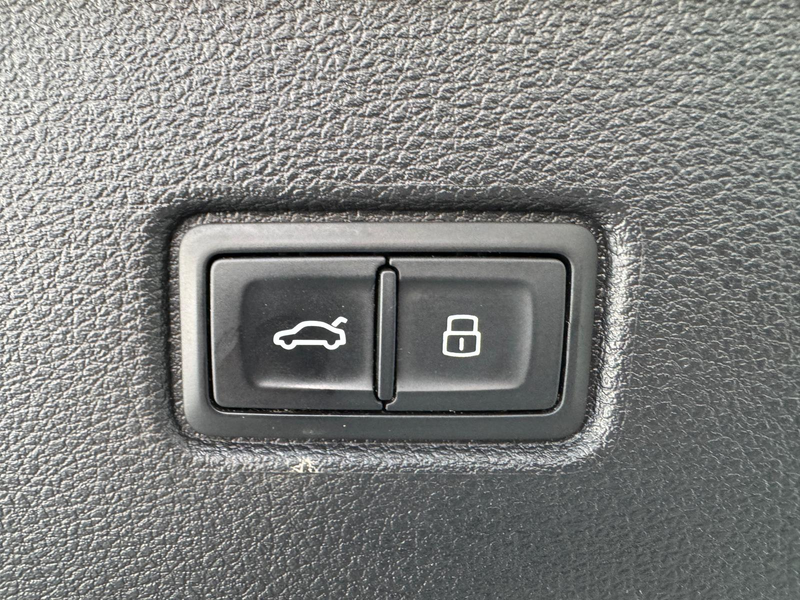 Audi Q7 3.0TDI quattro 3xS-Line VIRT BOSE AHK KAM ACC — photo 27