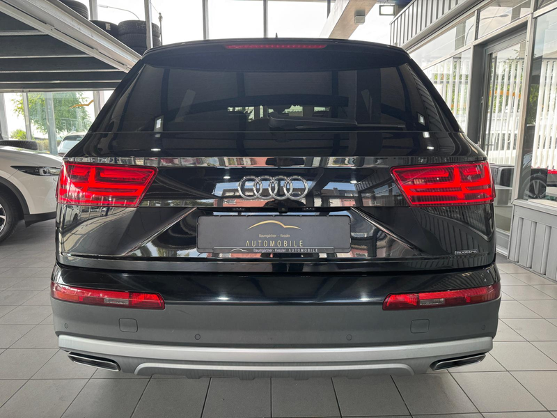 Audi Q7 3.0TDI quattro 3xS-Line VIRT BOSE AHK KAM ACC — photo 8