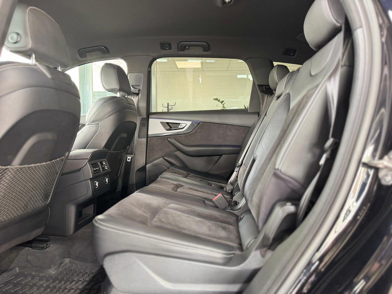 Audi Q7 3.0TDI quattro 3xS-Line VIRT BOSE AHK KAM ACC — photo 25