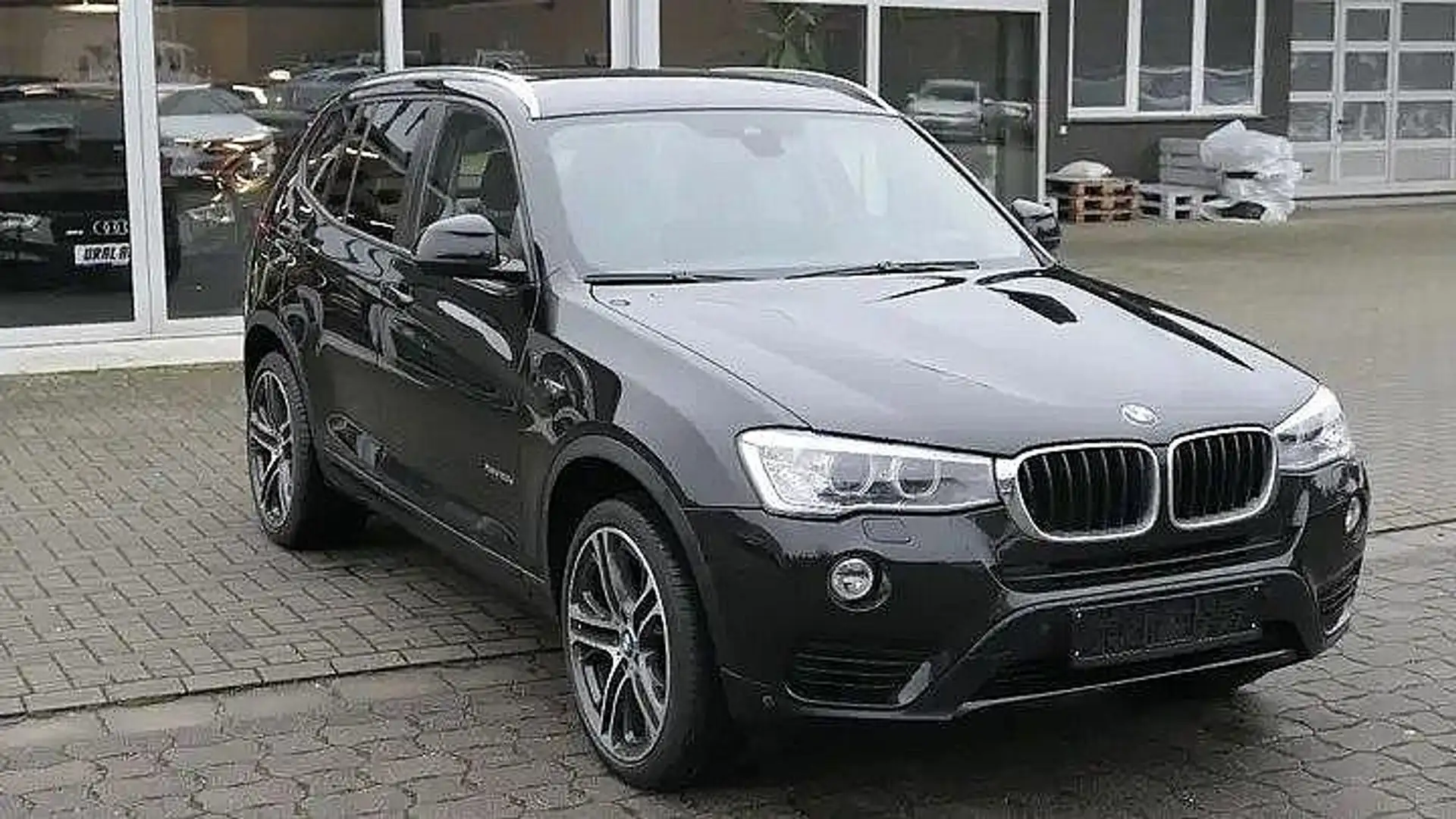 BMW X3 X3 20xD Schwarz - 1