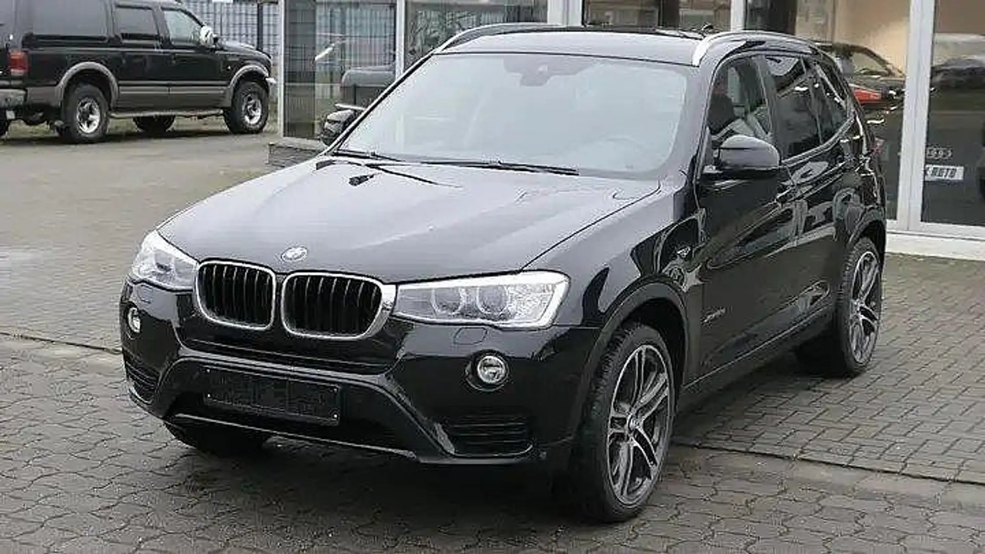 BMW X3 X3 20xD Schwarz - 2