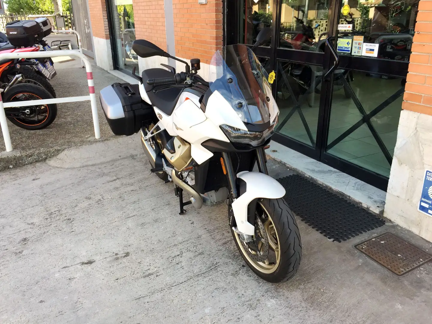 Moto Guzzi V 100 MANDELLO - FINANZIAMENTI Bianco - 2