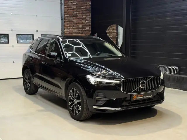 Volvo XC60 view 3
