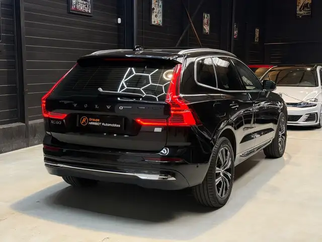 Volvo XC60 view 6