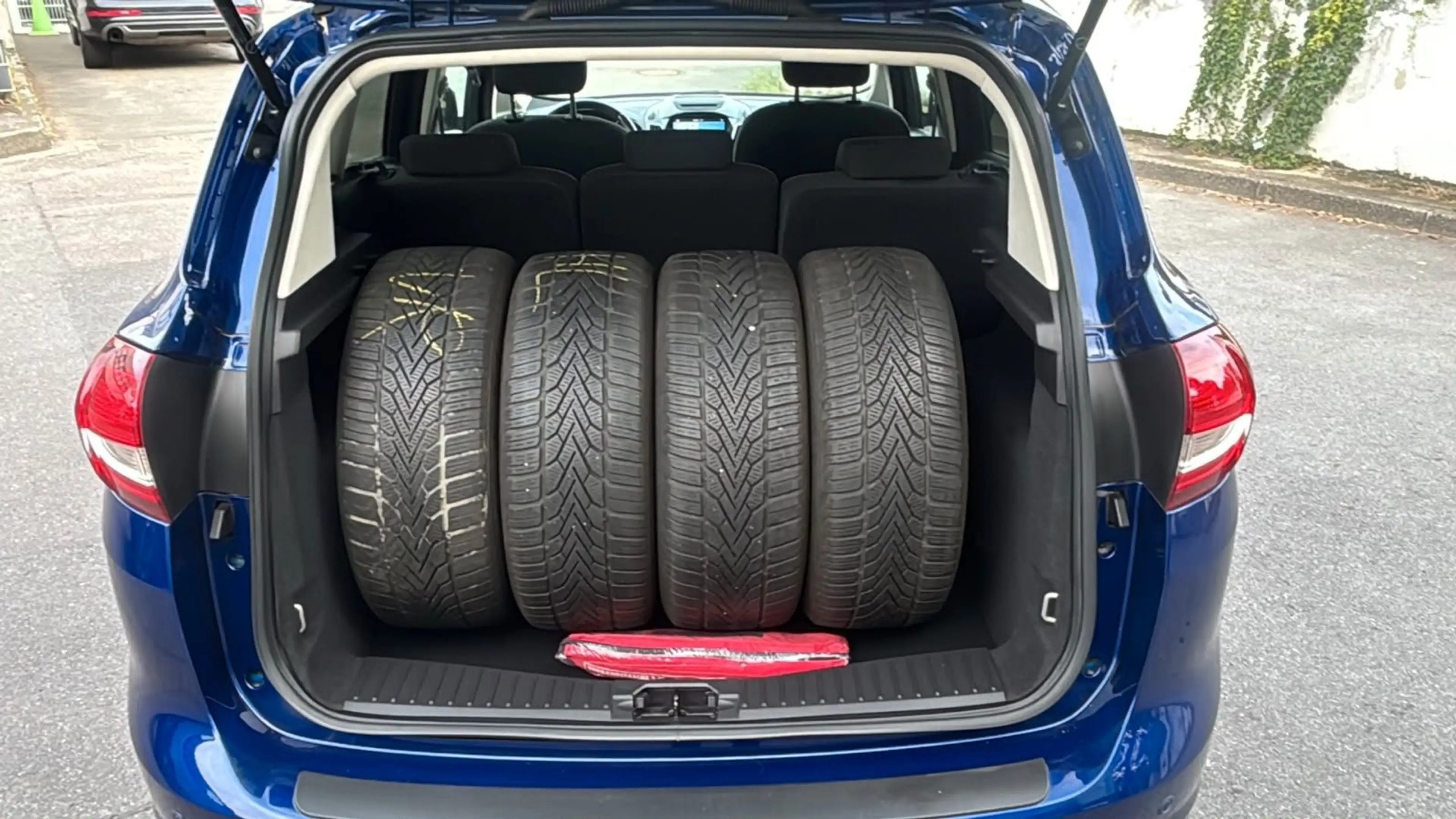 Ford C-Max C-MAX Titanium *AUTOMATIK* — photo 5