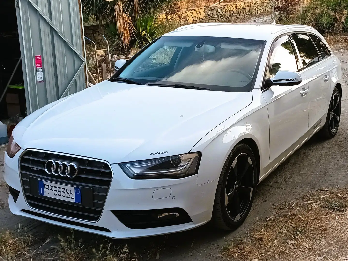 Audi A4 A4 Avant B8 2.0 TDI Edition quattro 177cv s-tronic Bianco - 1