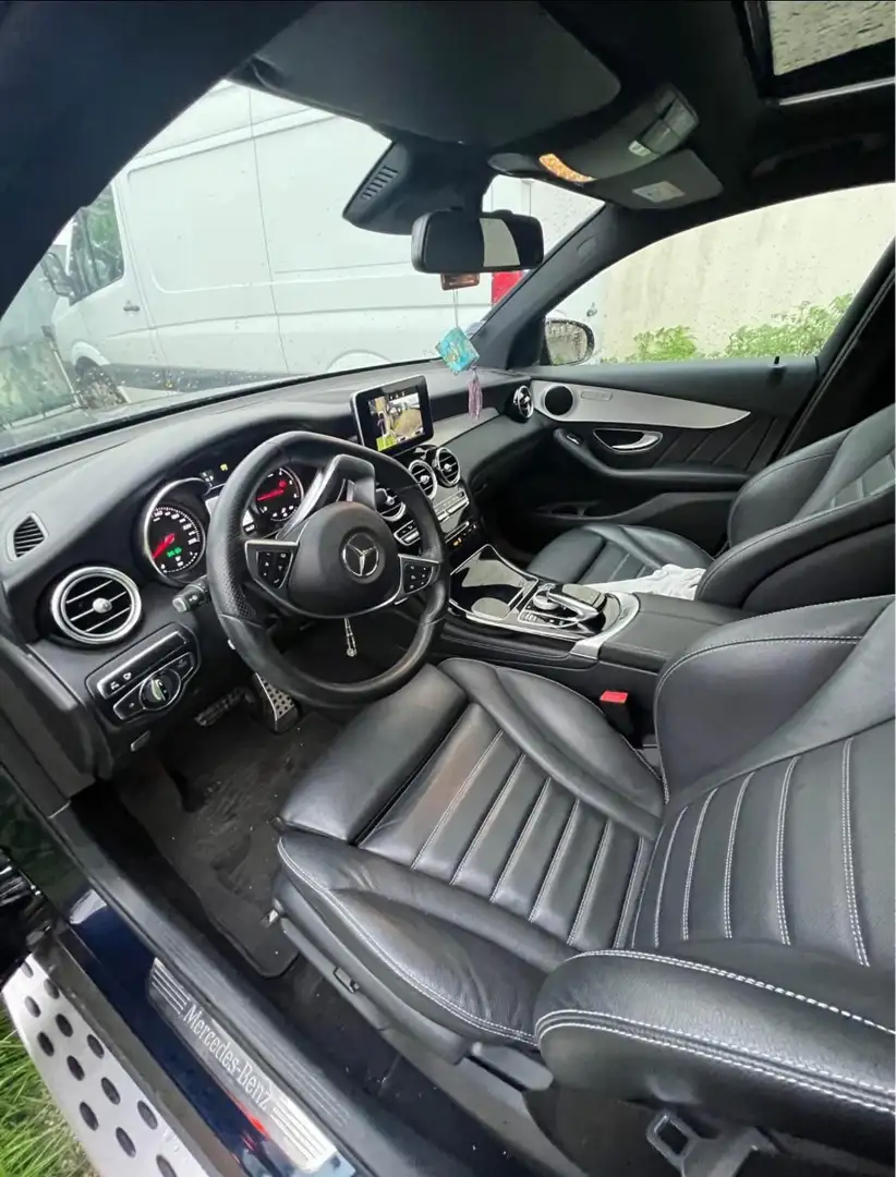 Mercedes-Benz GLC 250 Coupé d 9G-Tronic 4Matic Fascination - 2