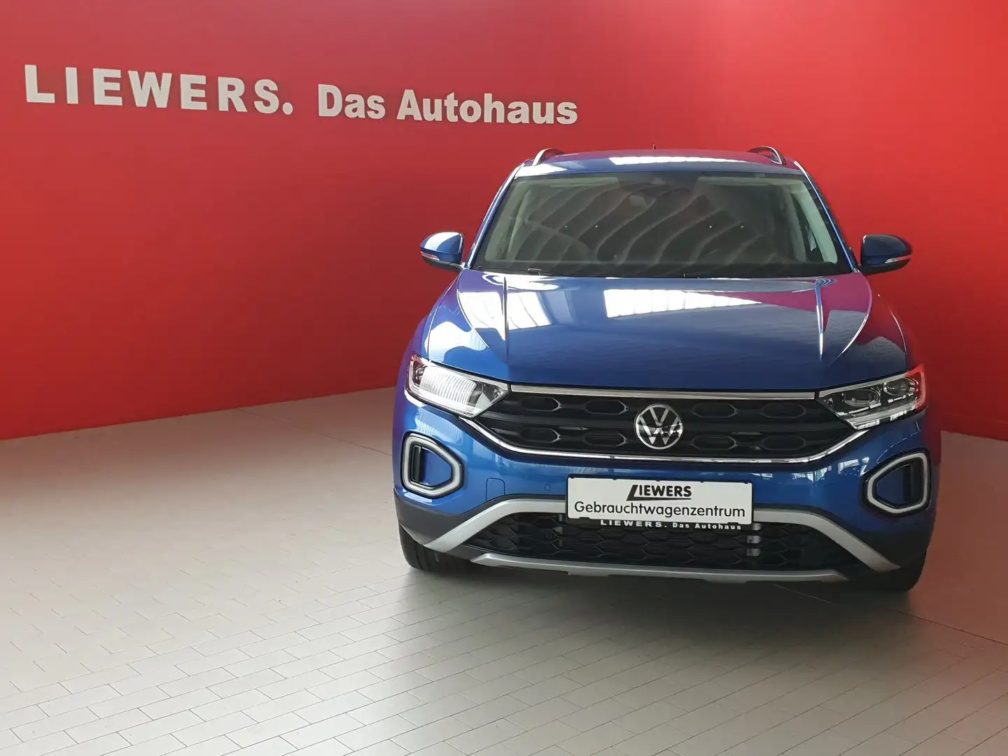 Volkswagen T-Roc Life TSI DSG Blau - 2