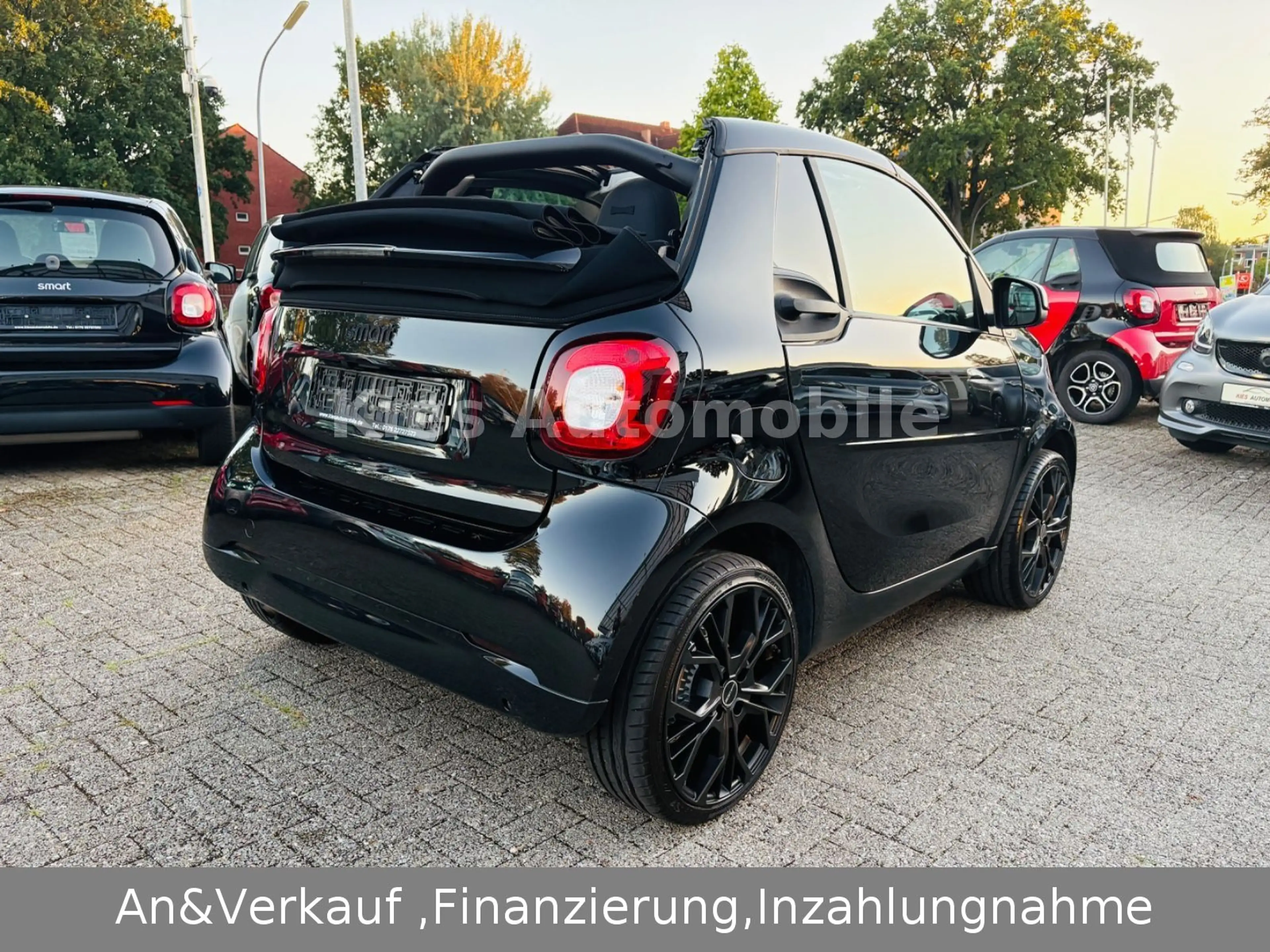 smart forTwo Cabrio Passion AUTOM/NAVI/CARPLAY/KAMERA — photo 9