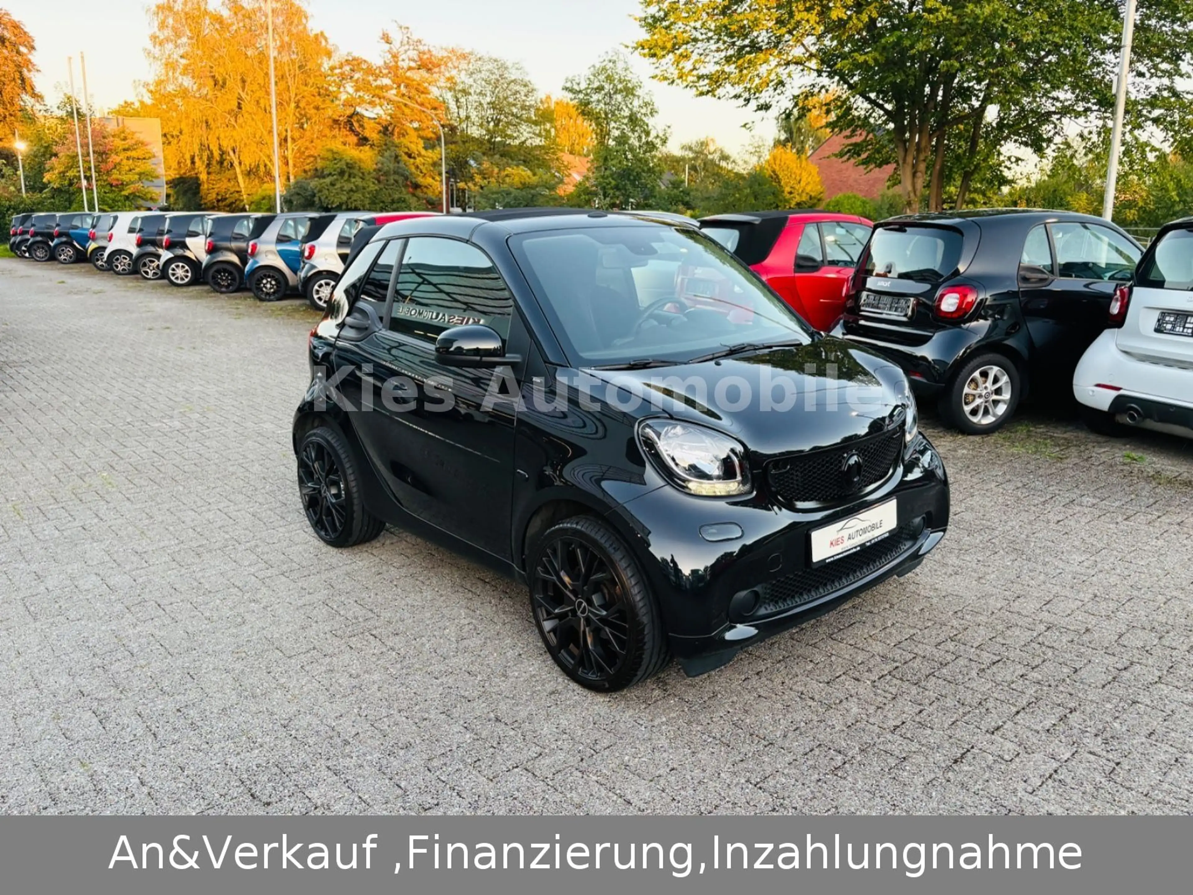 smart forTwo Cabrio Passion AUTOM/NAVI/CARPLAY/KAMERA — photo 7