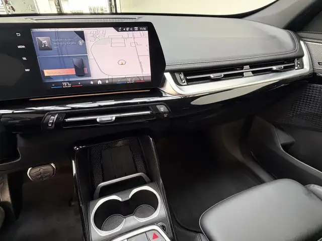BMW X1 view 9