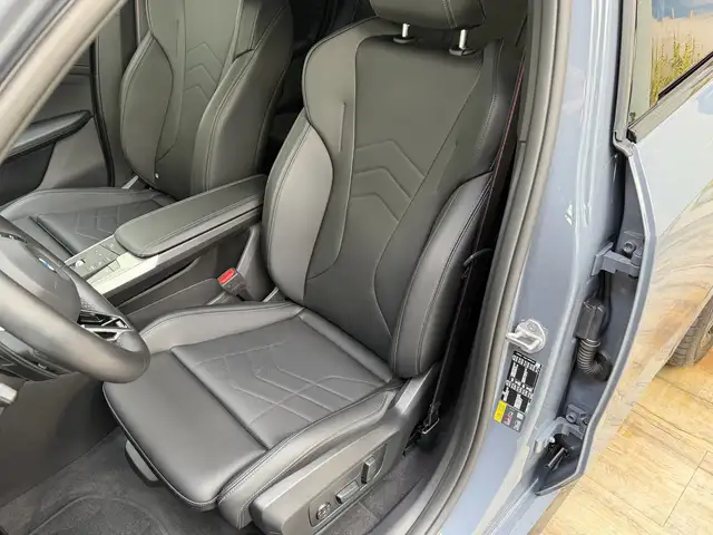 BMW X1 view 12