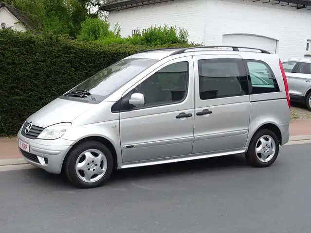 Mercedes-Benz Vaneo Vaneo 1.9i Ambiente