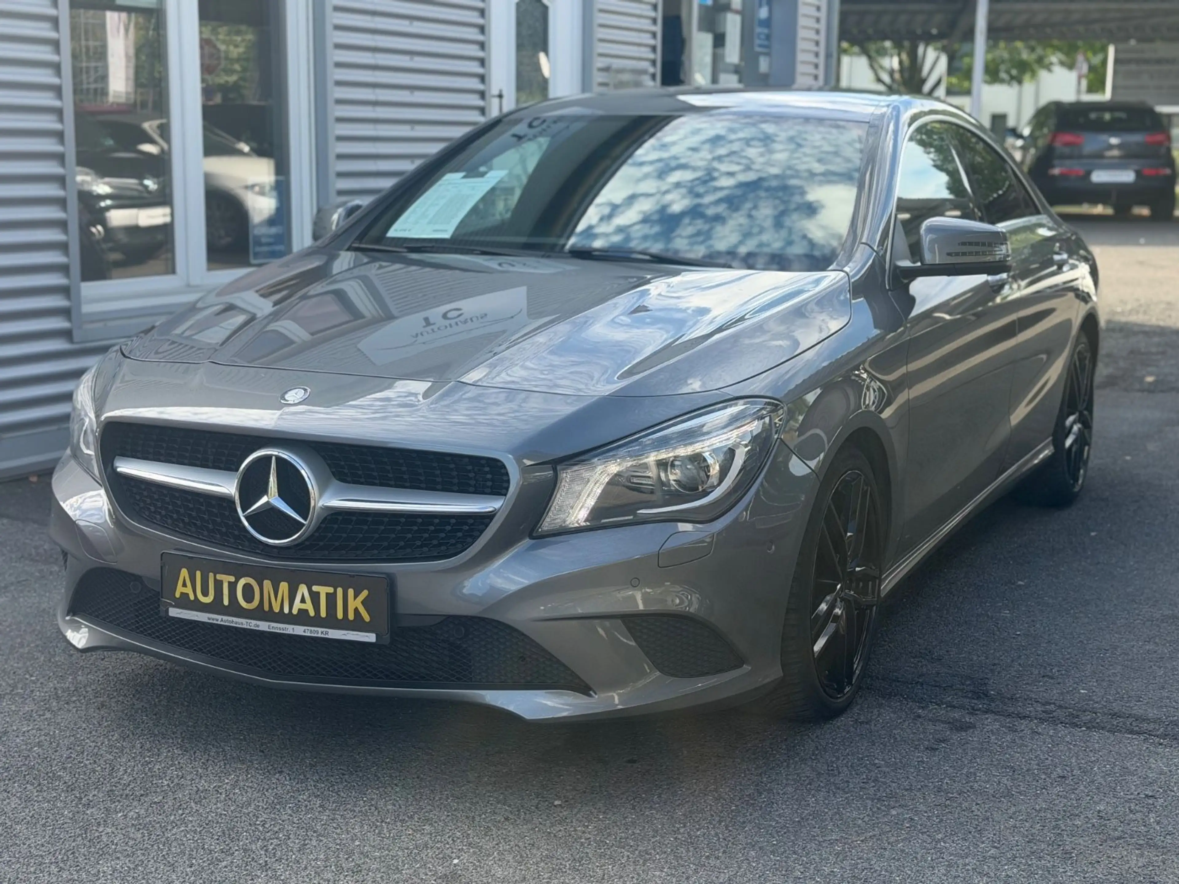 Mercedes-Benz CLA 200 AUTOMATIK+PDC+TÜV NEU