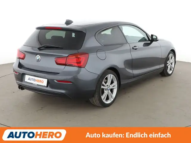 BMW 1 Series view 6