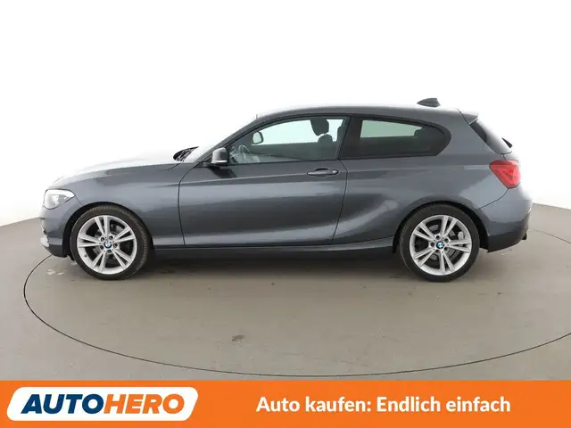 BMW 1 Series view 3
