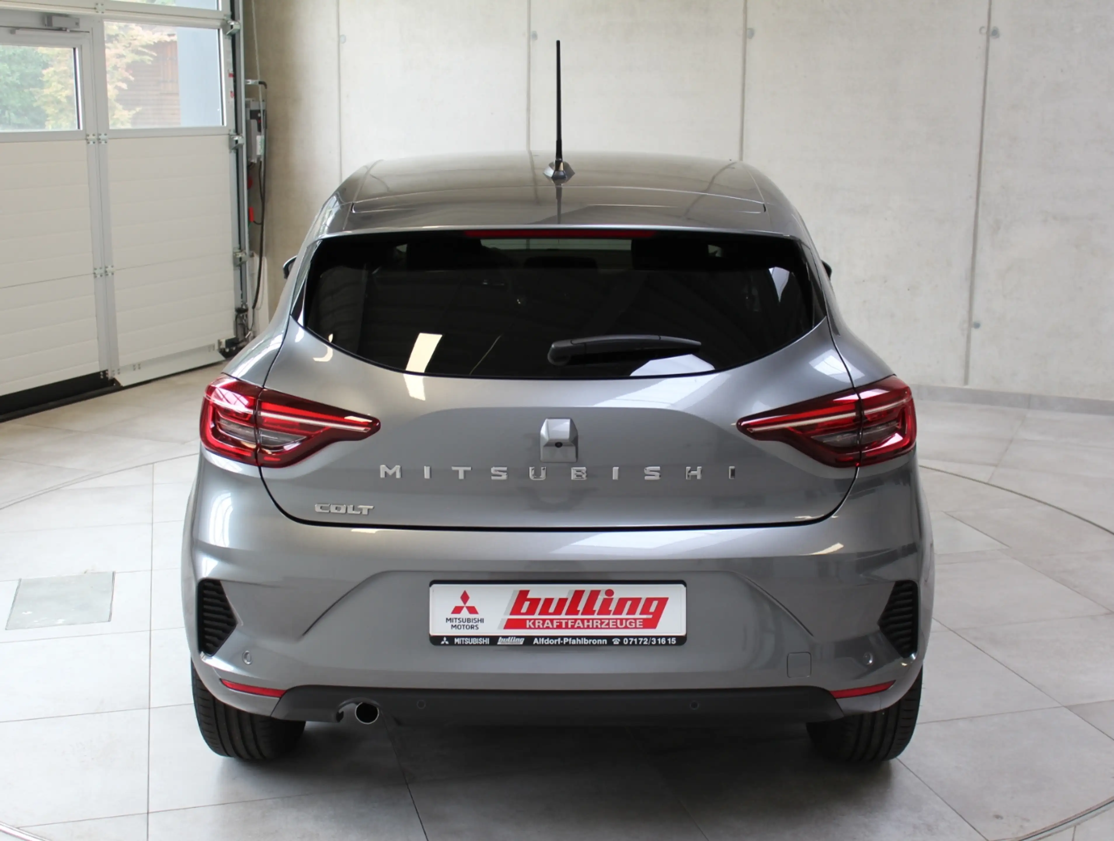 Mitsubishi Colt PLUS 1.0 T-Benziner 6-Gang — photo 6