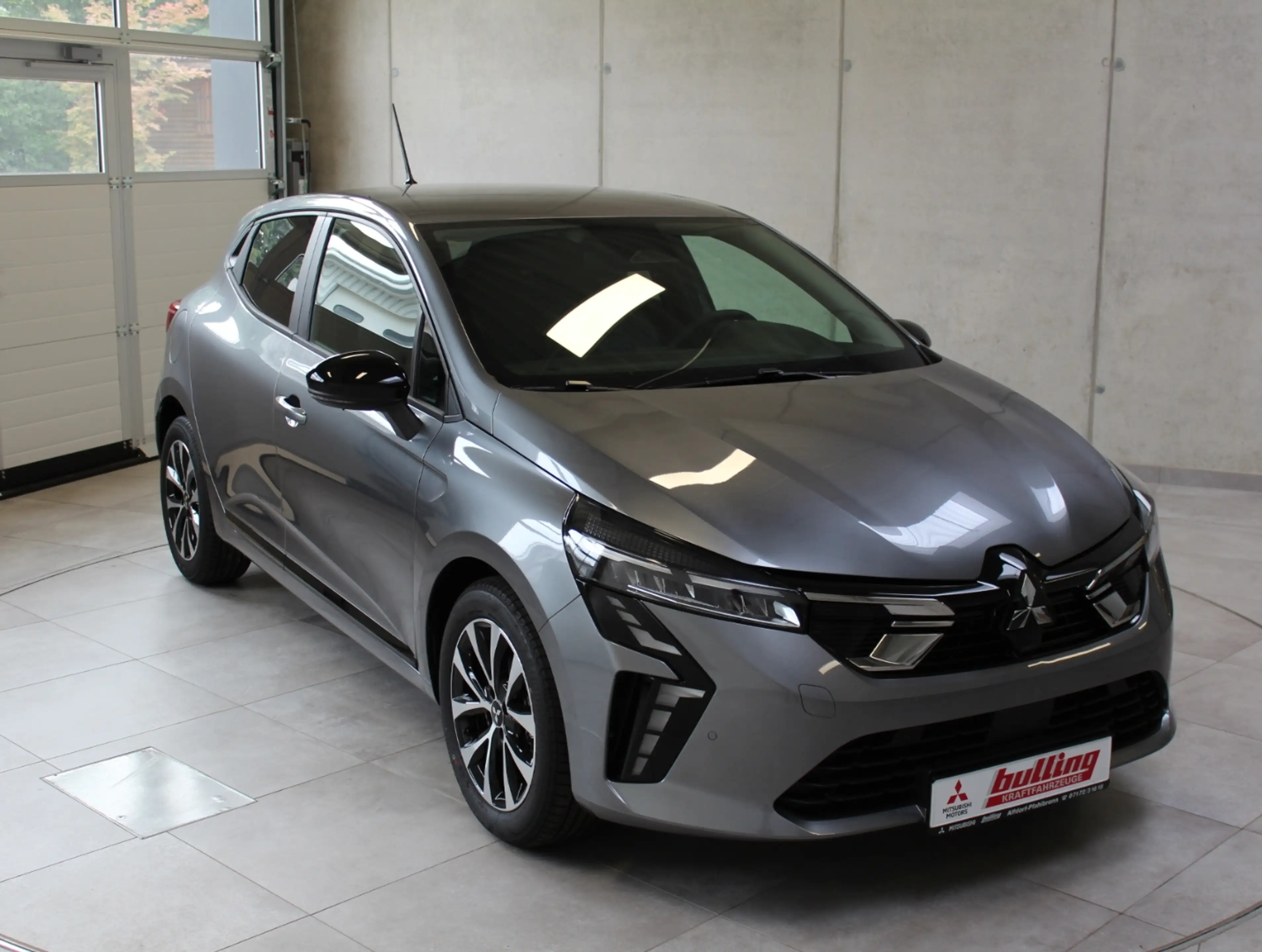 Mitsubishi Colt PLUS 1.0 T-Benziner 6-Gang — photo 4