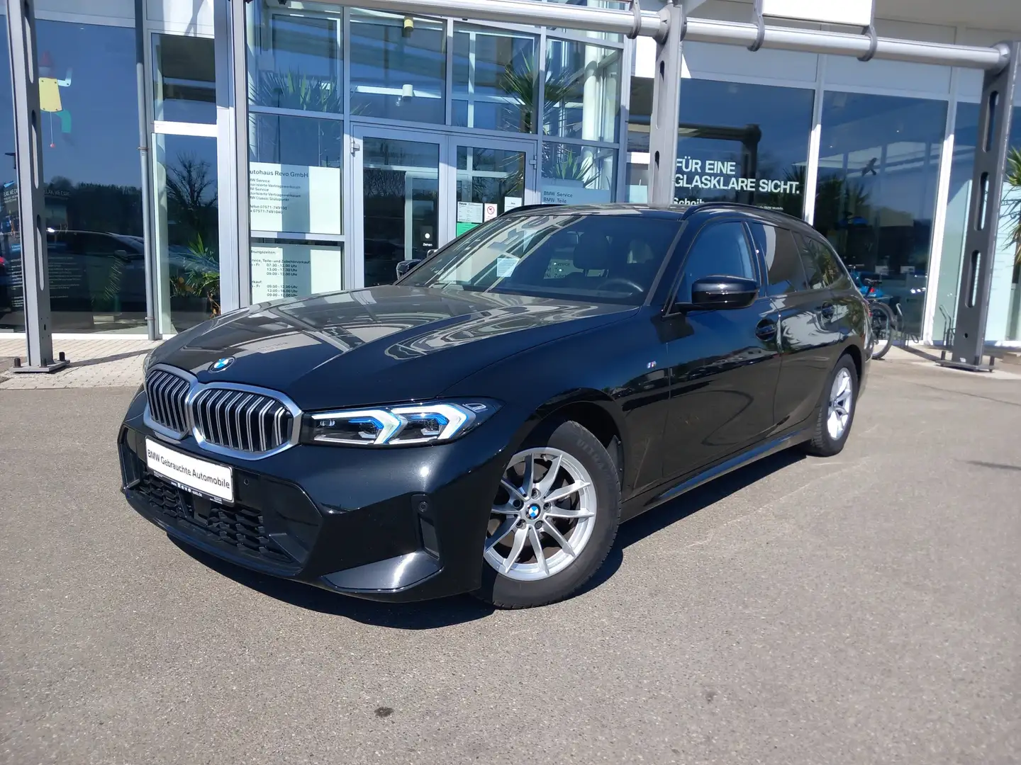 BMW 320 d Touring Aut MSport AHK Panorama LED DriveAss Hif Noir - 2