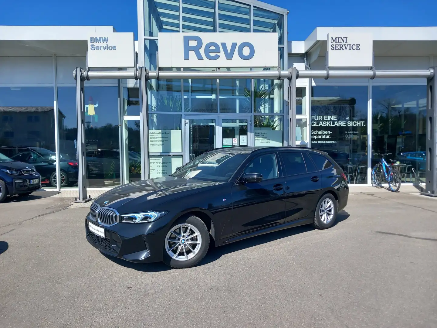 BMW 320 d Touring Aut MSport AHK Panorama LED DriveAss Hif Noir - 1