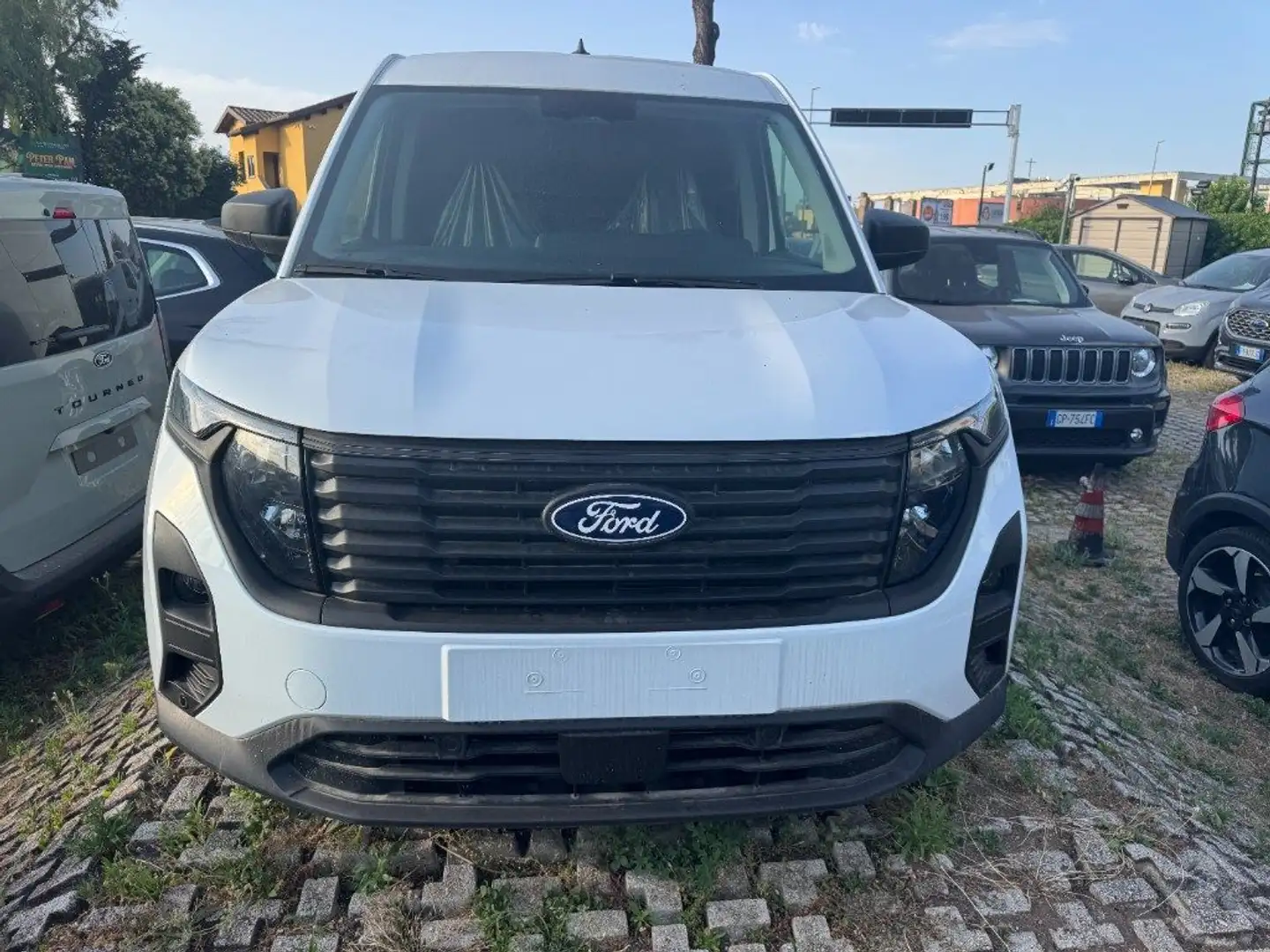 Ford Transit Courier 1.5 EcoBlue 100CV Van Trend NUOVO VARI DISPONIBILI Bianco - 2