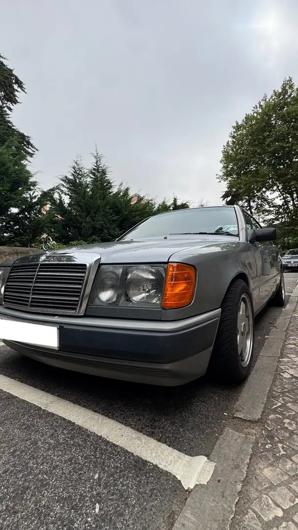 Mercedes-Benz CE 300 - 1