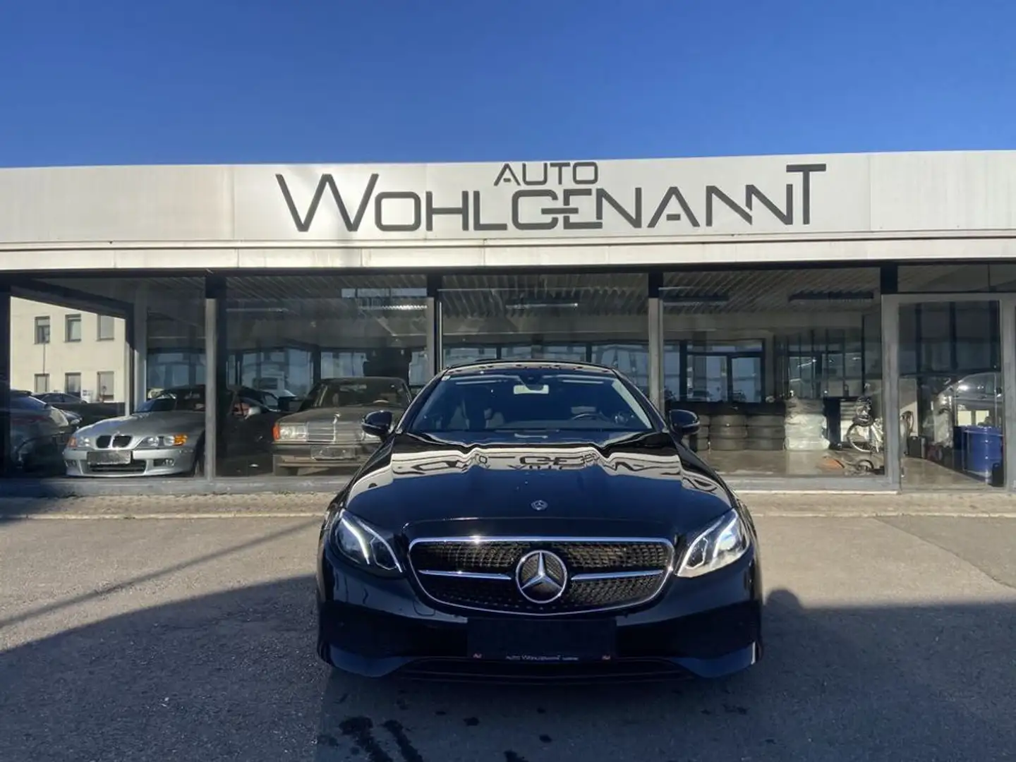Mercedes-Benz E 200 (238.342)coupe Nero - 1