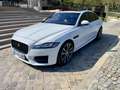 Jaguar XF V6 3.0 D - 300 ch BVA R-Sport - thumbnail 1