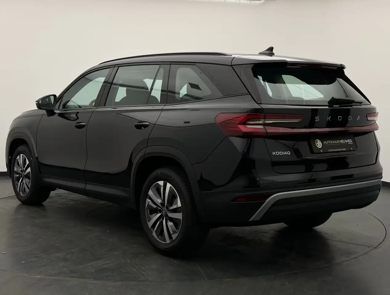 Skoda Kodiaq 1.5 TSI DSG +NAV+MATRIX+7-SITZER+CAM+AHK, миниатюра 8