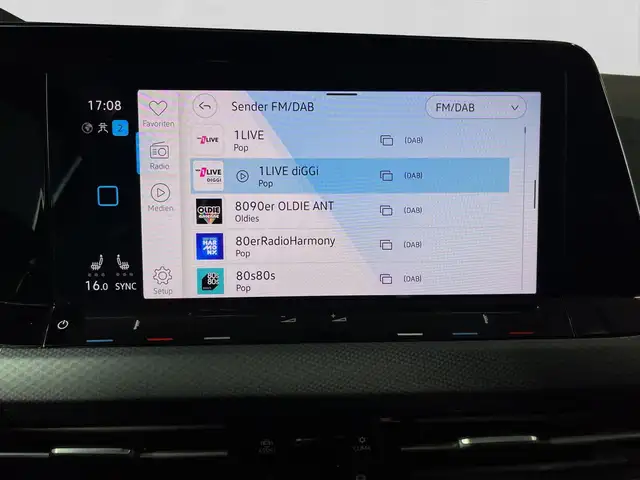 Volkswagen Golf view 15