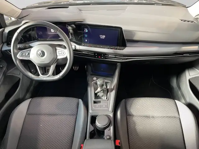Volkswagen Golf view 5