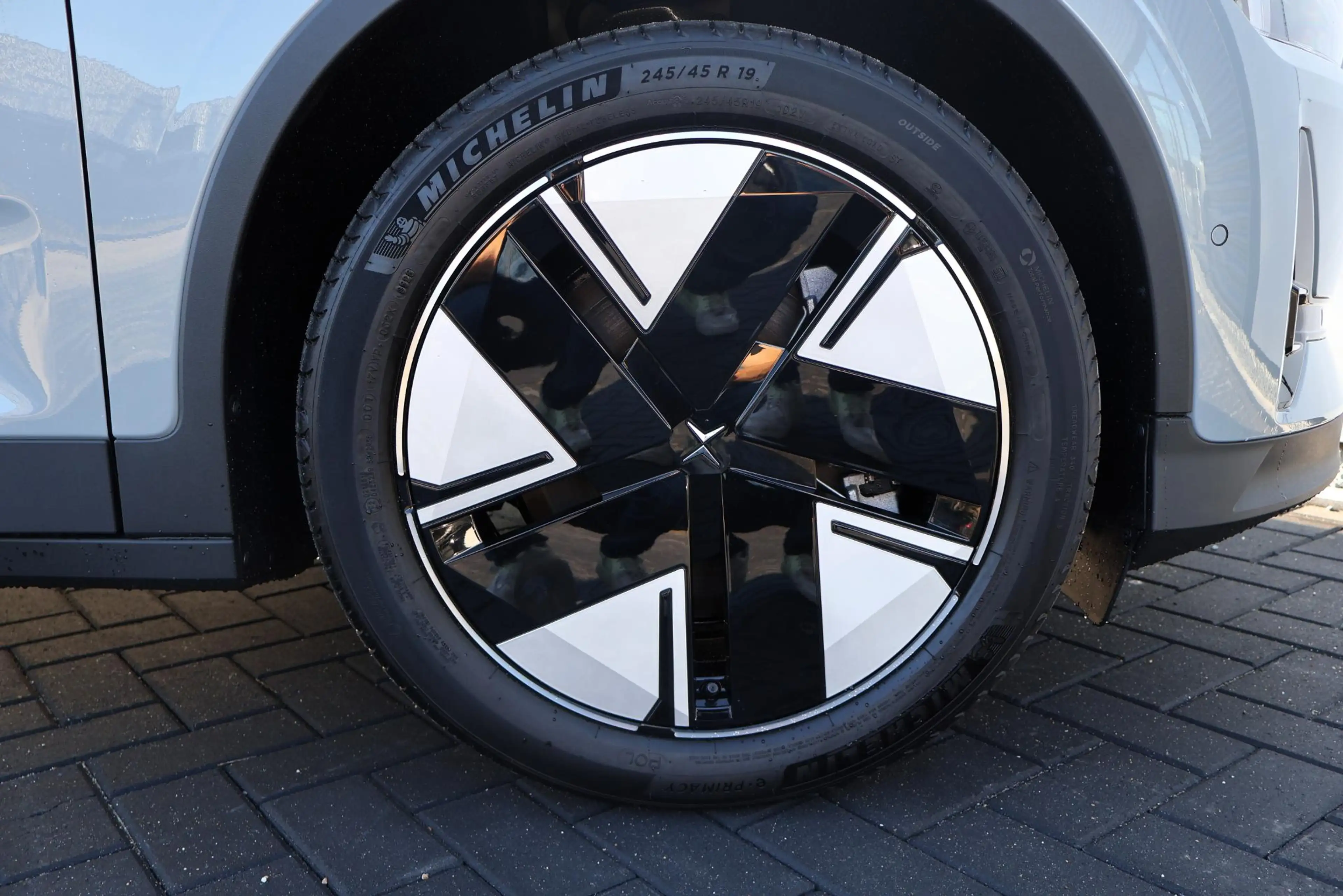 Polestar 2 Long Range Single Motor Prime 82 kWh | Panoramadak — photo 11