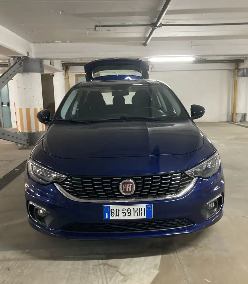 Fiat Tipo SW 1.6 mjt Mirror s&s 120cv — photo 1 of 4