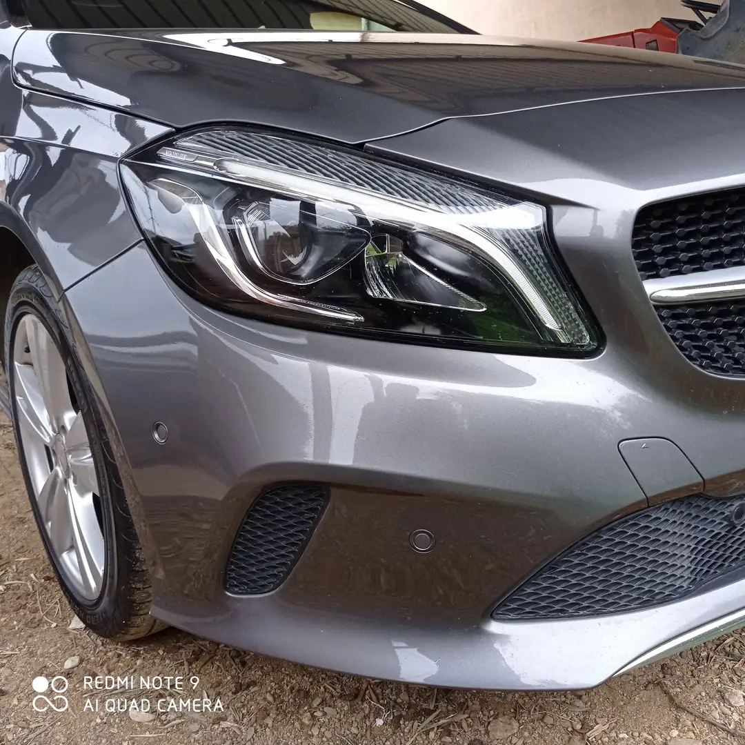 Mercedes-Benz A 200 A 200 d Sport auto my16 Grigio - 1