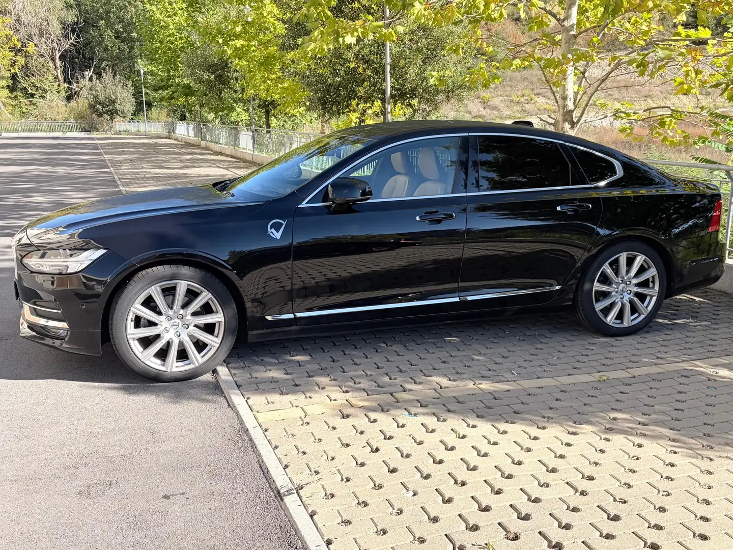 Volvo S90 S90 20162.0 d4 Inscription geartronic Nero - 1