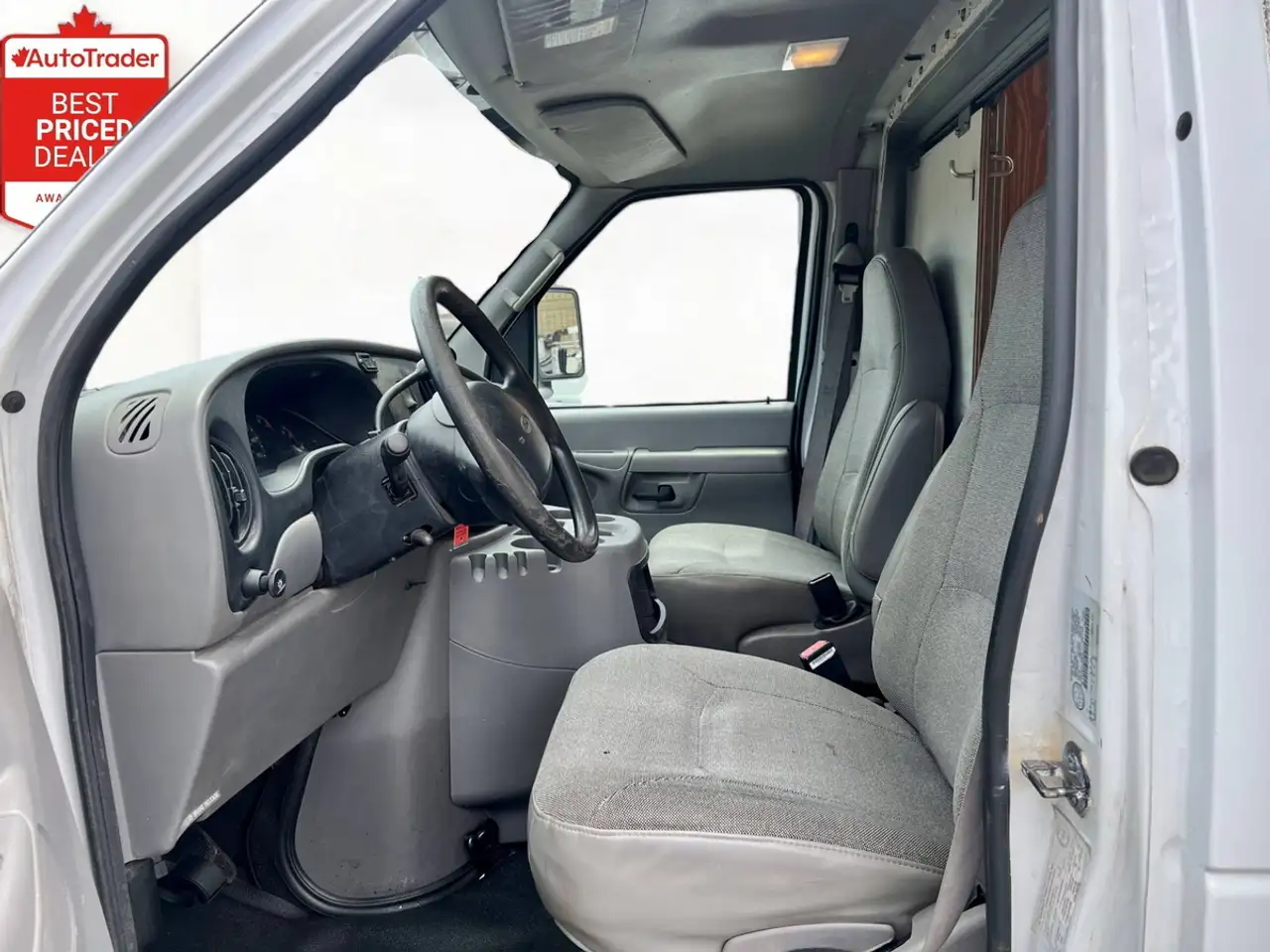 Ford Econoline снимка Ford Econoline